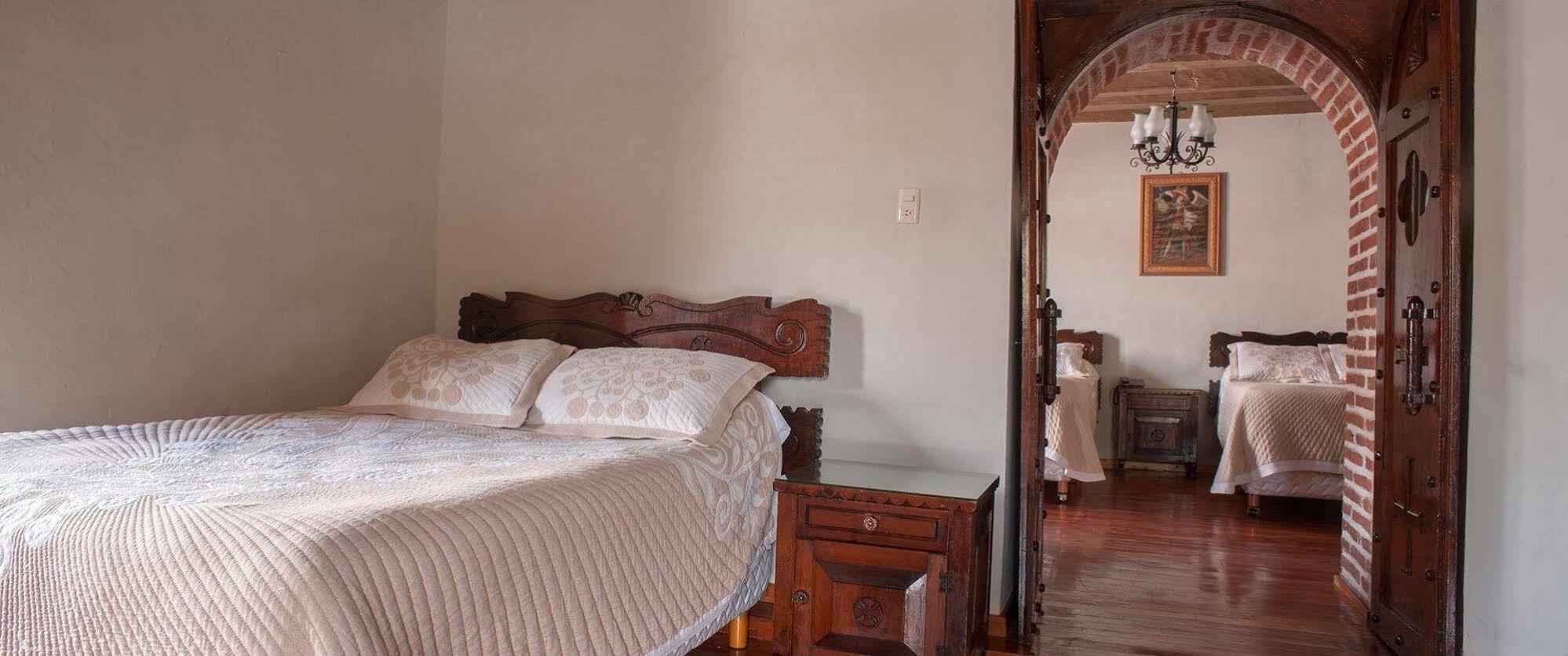 Hotel Santa Clara San Cristóbal de Las Casas Екстериор снимка